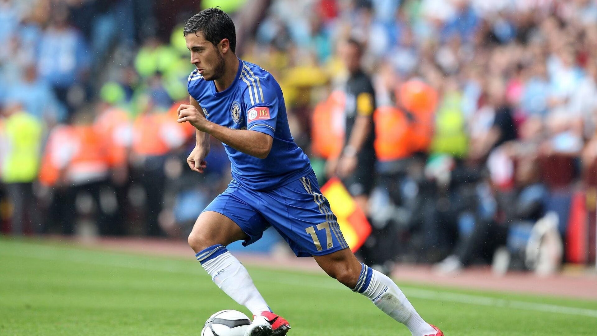 足球明星成长故事